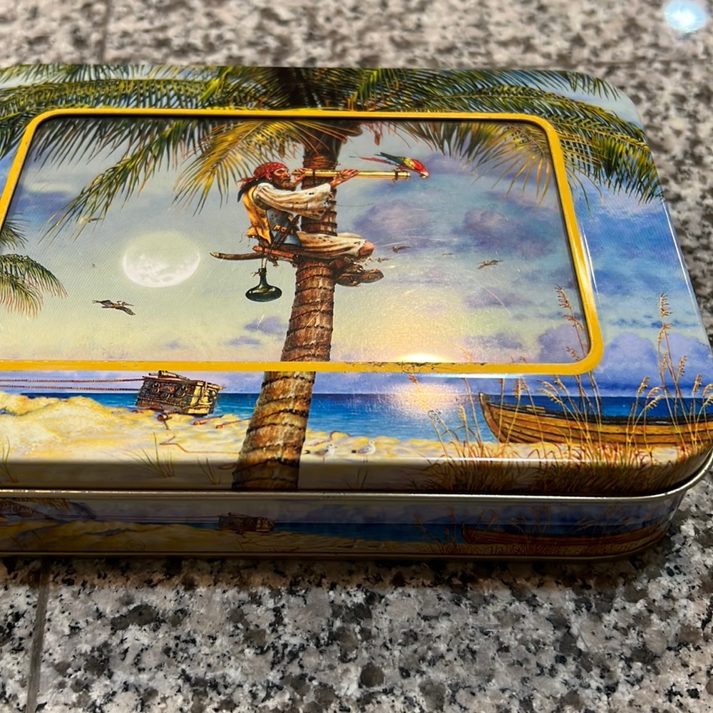 Pirate tin card can